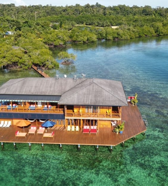Villa and Pool house Grande